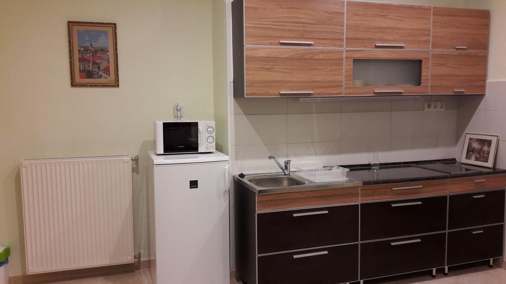 Relax Apartman Eger Exterior photo